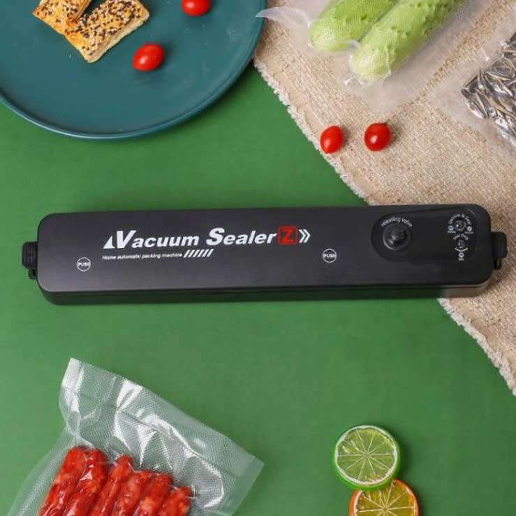 Vacuum sealer home food packaging machine keeps food fresh