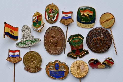 South African rare Historical pin badges (x 15 pins)