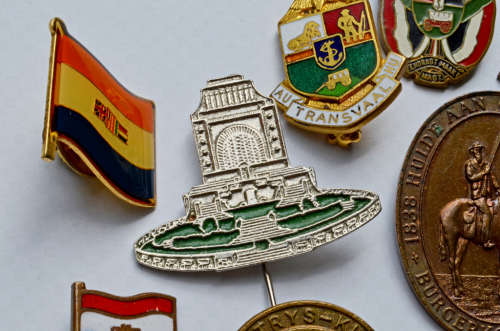 South African rare Historical pin badges (x 15 pins)