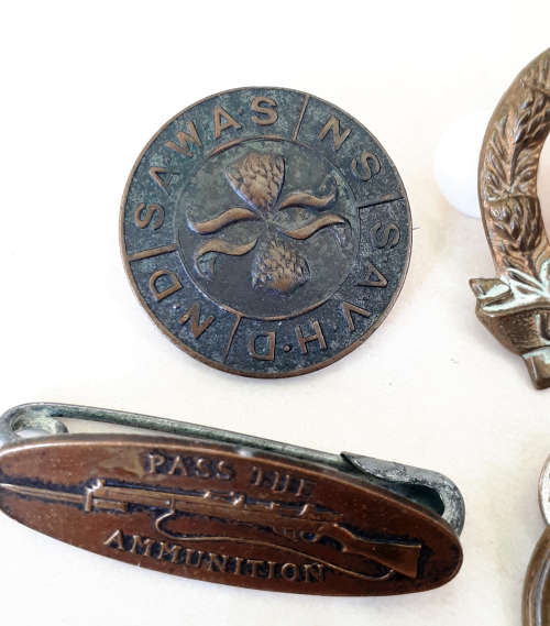 SA Military badges 2 x Tiffy badges Unitas Commando Badge, WWII S.A.W.A.S badge, Pass the Ammunition