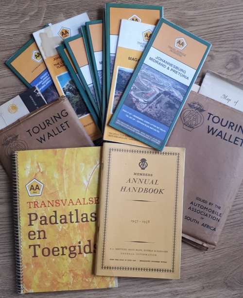 AA Maps and booklets from Touring Wallets of the 1950s to 1990s