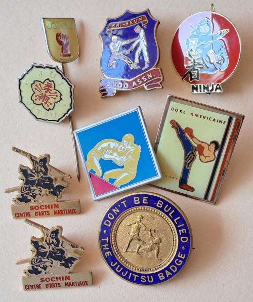 Judo, Jui Jitsu, Ninja, Sochin, and American Boxer pin badges (9 x badges)