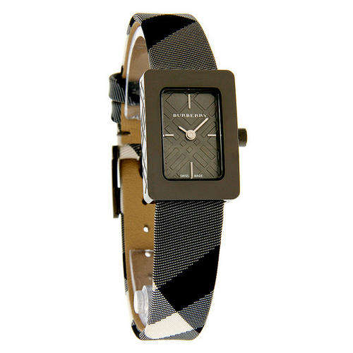 Gorgeous!!!!Ladies Burberry Nova Check*W/ Box Papers etc*