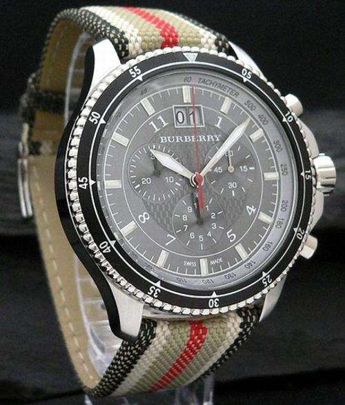 AWESOME WATCH!!Burberry Endurance Chronograph W/ Box Papers etc**R6299**