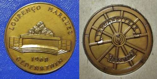 ## 1968 Lourenco Marques Gedenktuin Bronze Medallion ##