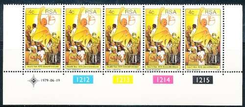 RSA  -  1979 -      Health Year  CONTROL BLOCK  PERF 14  -   FINE MINT