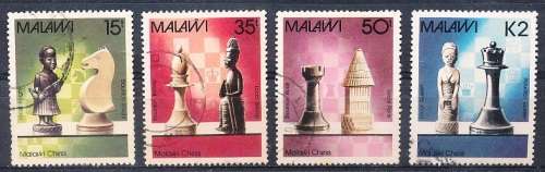 MALAWI  1988 -  Local and Staunton Chess Pieces   FULL  SET   -     FINE  USED