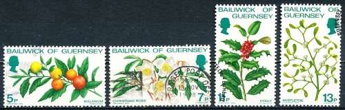 GUERNSEY   - 1978  Christmas Stamps  COMPLETE   SET  -    FINE USED