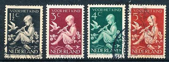 NETHERLANDS  1938  -   Child Care  FULL  SET   -  FINE USED