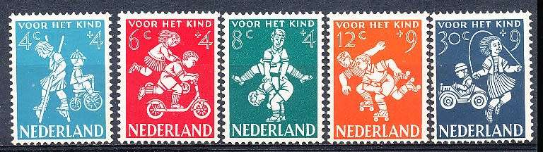 NETHERLANDS  1958  -  Child Care  FULL  SET   - MINT
