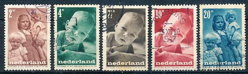 NETHERLANDS  1947  -    Child Care    FULL  SET   -   FINE USED