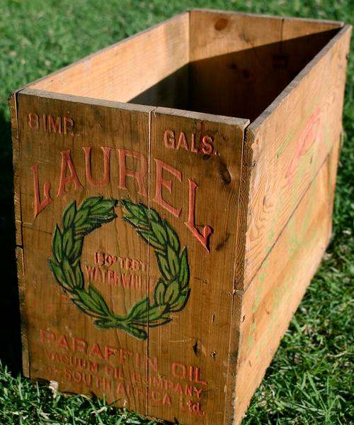 Parrafin box