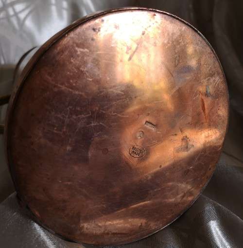 Free Postage. LARGE VINTAGE COPPER MILK JUG
