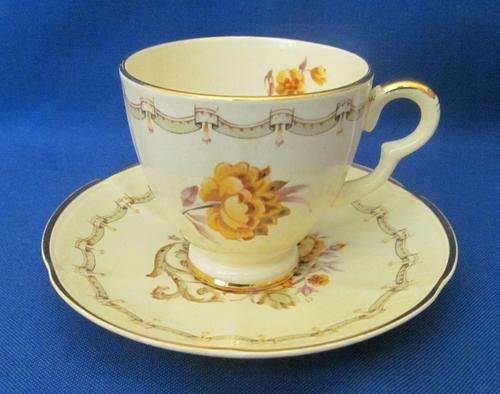 Vintage Crown Devon "Blenheim" Demitasse Duo