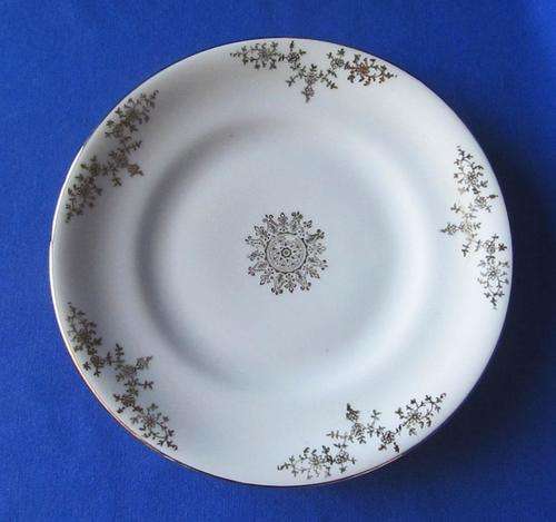 Alka Bavaria "Rosmarie" Collector's Gilded Plate