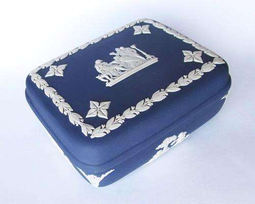 Wedgwood Jasperware Portland/Cobalt Blue Lidded Trinket Box