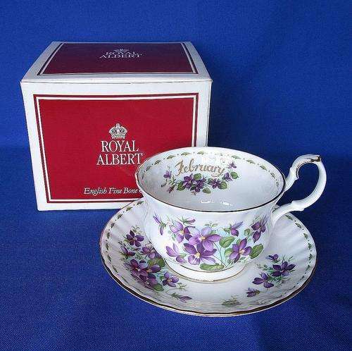 Royal Albert Flower Of The Month Large Breakfast Duo - February - Violets - Boxed