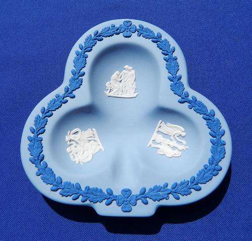 Wedgwood Tri-Colour Blue Jasperware Club Shaped Pin Dish
