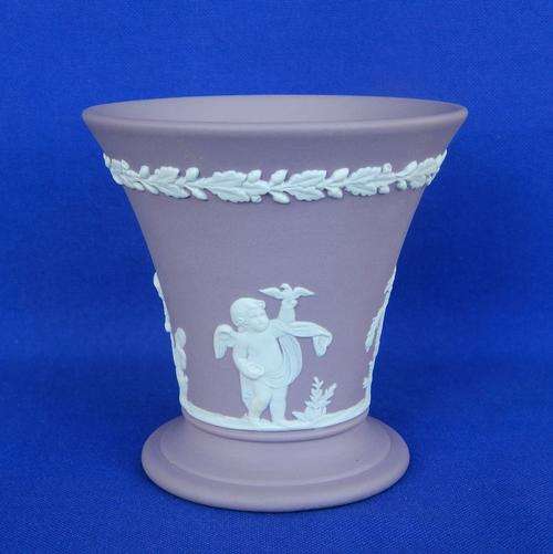 Wedgwood LILAC Jasperware "Cupid Four Seasons" Vase