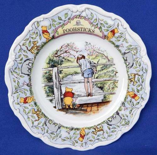 Royal Doulton Disney " The Winnie The Pooh Collection " - " Poohsticks "