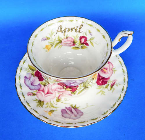 Royal Albert Flower Of The Month Duo - April - Sweet Pea - Made In England