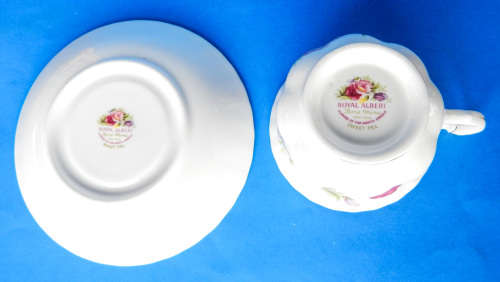 Royal Albert Flower Of The Month Duo - April - Sweet Pea - Made In England