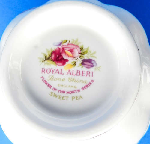 Royal Albert Flower Of The Month Duo - April - Sweet Pea - Made In England