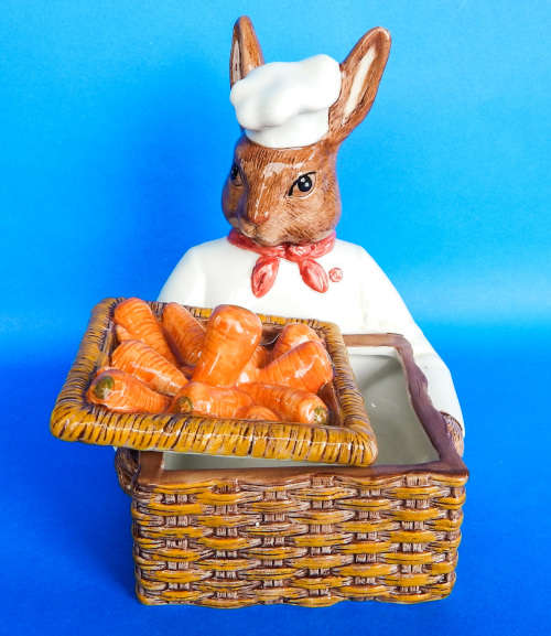 Royal Doulton Limited Edition " Country Manor Chef " Candy Box Bunnykins DBD 7