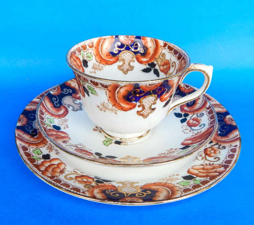 Royal Albert Crown China " Gladiola " Trio - 1927-1935 - Made In England