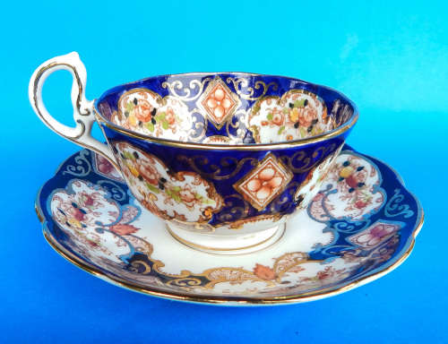 Royal Albert Crown China  " DERBY " Trio With DORIS Shaped Cup -1925-1927 - Made In England