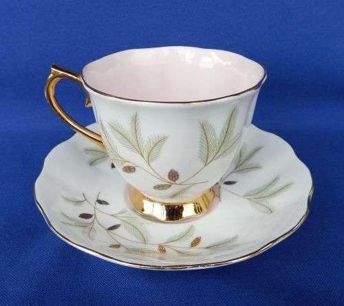 Royal Albert  " Braemar " Trio - Made In England
