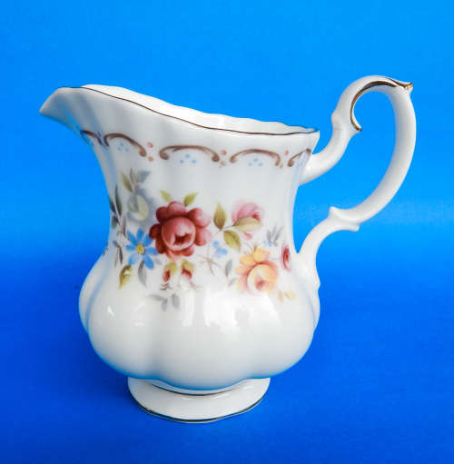 Royal Albert  " Jubilee Rose "  Milk Jug And Sugar Bowl - Made In England