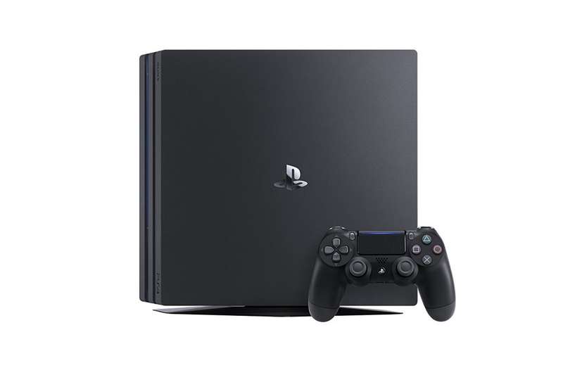 PS4 PRO 1TB CONSOLE WITH CONTROLLER BUNDLE / BRAND NEW (SEALED) / BID TO WIN