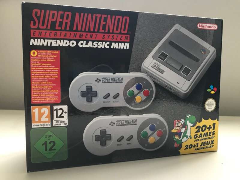 Nintendo Classic Mini SNES Console / Brand New