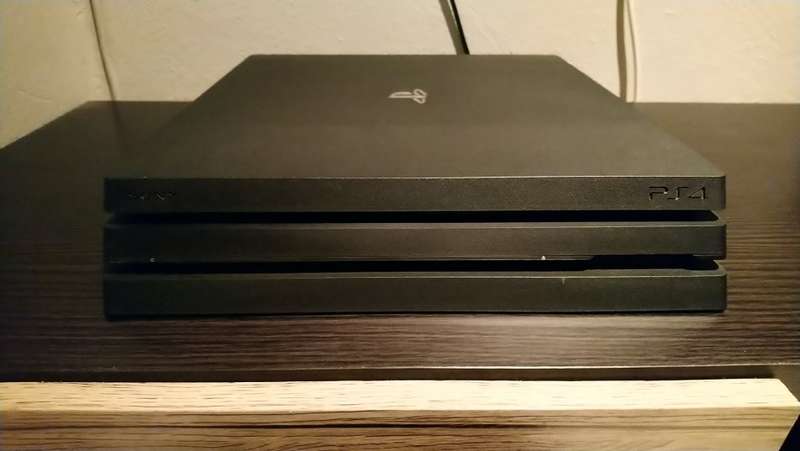 PS4 PRO 1TB CONSOLE & EXTRA CONTROLLER BUNDLE / BOXED / BUY NOW