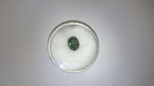 intense green oval Synthetic Spinel 8x10mm