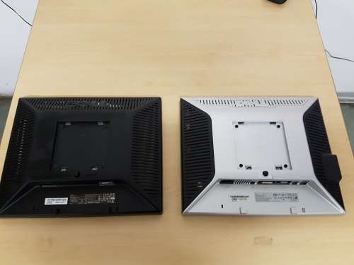 Dell 17' Screens (with no stands)