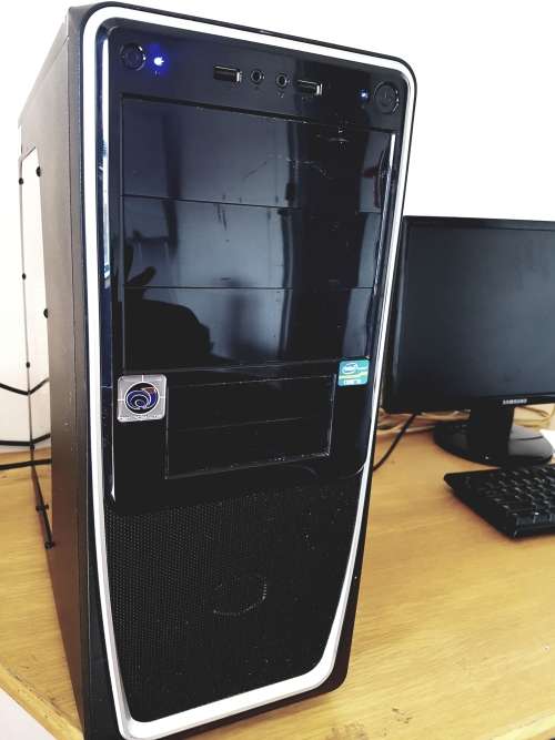 i3 2nd Gen 3.3GHZ Tower with 1 GB Nvidea Graphics Card
