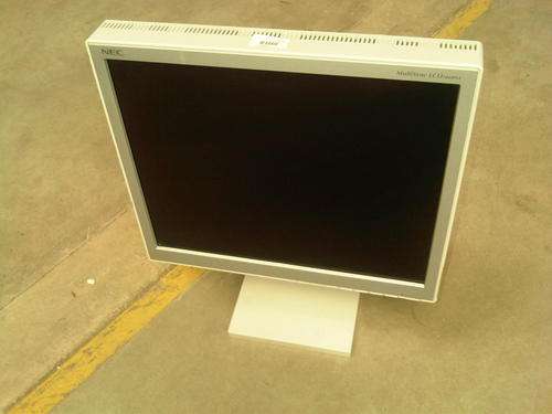 18 " LCD MULTISYNC LCD1860NX / MULTISYNC LCD 1850E
