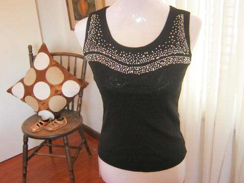 Nice black top