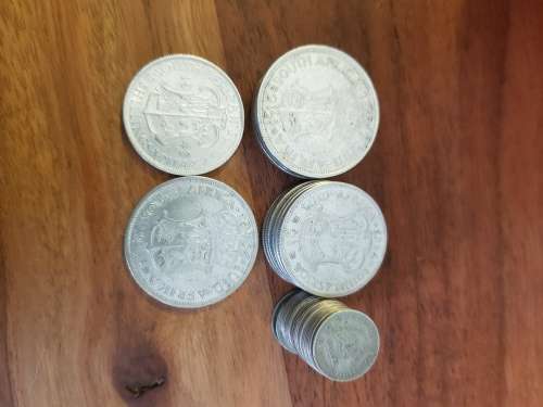 WOW! BEAUTIFUL LOT OF SILVER COINS!! 2 1/2 Shillings, 2 SHILLINGS & 3d $$$ Crazy R1 Start!!!!