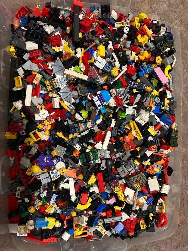 WOW!! **HUGE LOT OF LEGO AND OTHER BUILDING BLOCKS** CRAZY R1 START