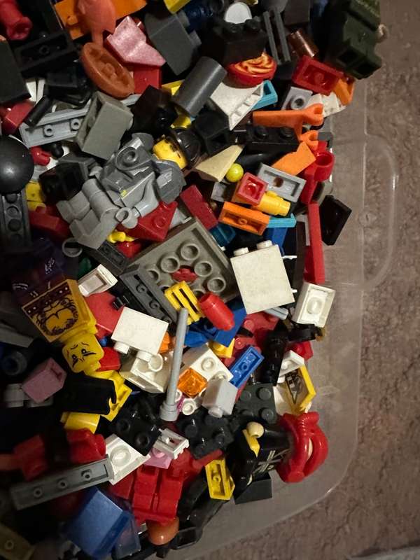 WOW!! **HUGE LOT OF LEGO AND OTHER BUILDING BLOCKS** CRAZY R1 START