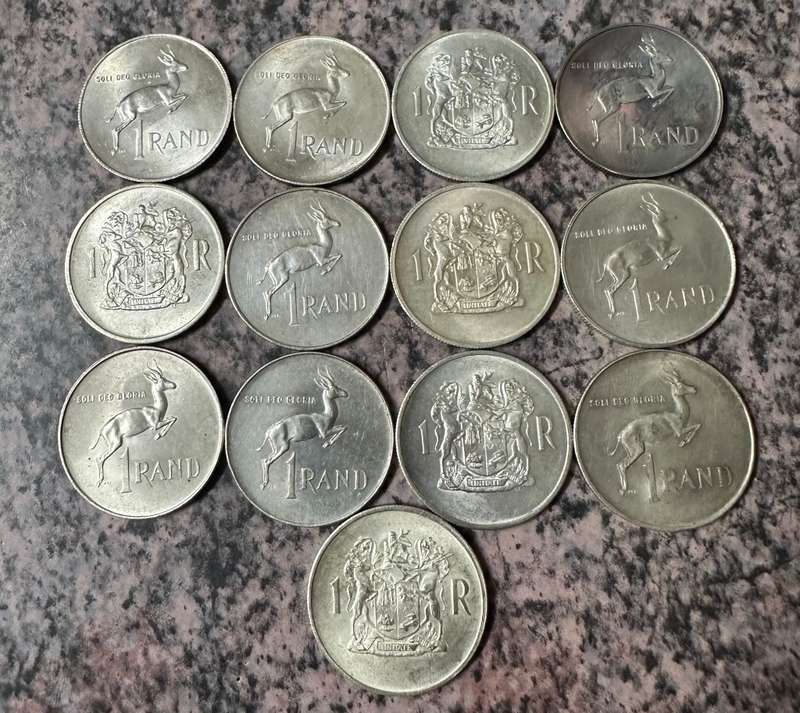 WOW!! ***BEAUTIFUL LOT OF 15 SOUTH AFRICAN SILVER R1 COINS*** ##R186,66 PER COIN##