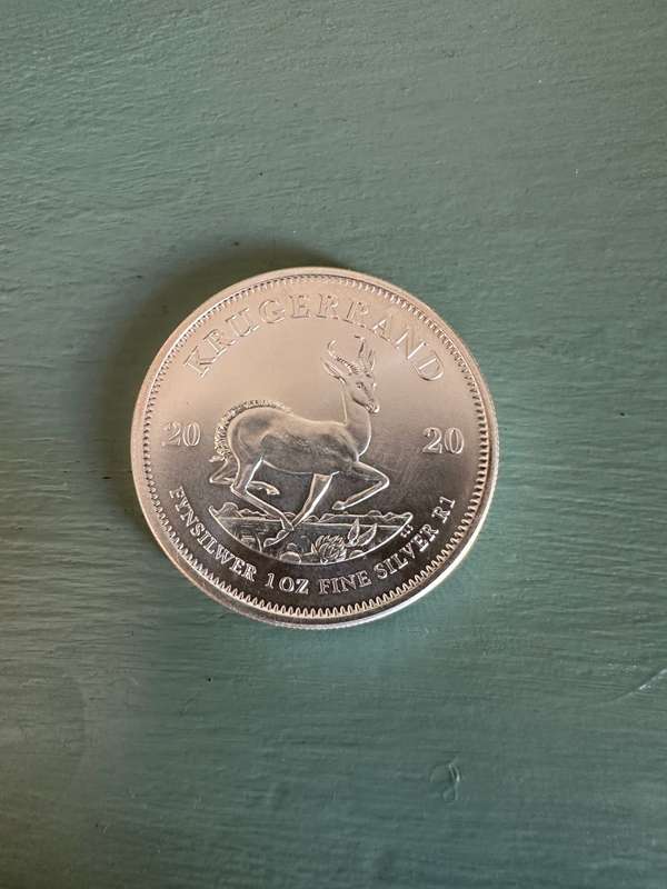WOW!!! ***BEAUTIFUL 2020 UNCIRCULATED FINE SILVER KRUGERRAND***