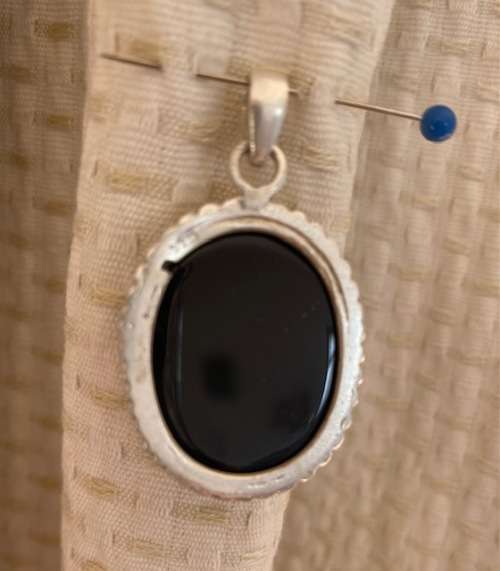 *** BEAUTIFUL BIG BLACK ONYX STONE STERLING SILVER PENDANT ***