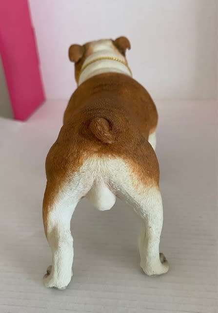 BEST IN SHOW HIGHLY DETAILED BULL DOG