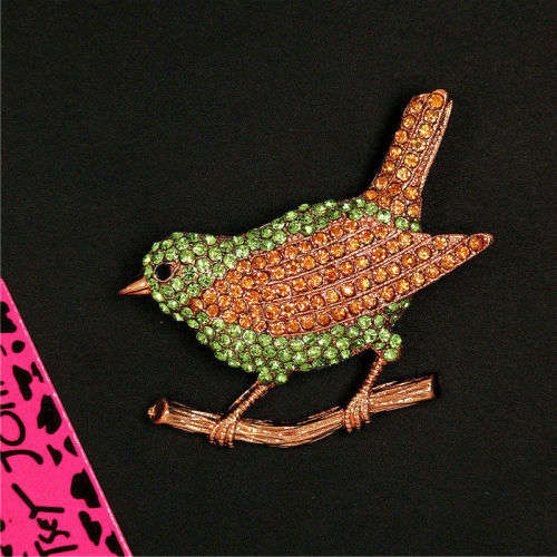 BEAUTIFUL BIRDIE BROOCH