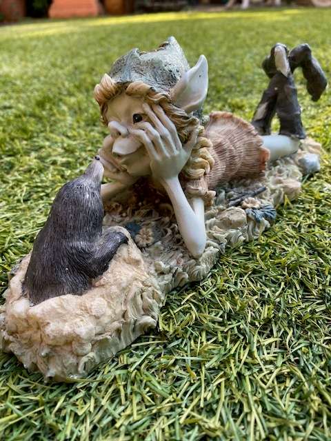 VINTAGE PIXIE RESIN PAINTED FIGURINE