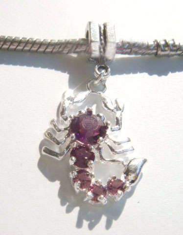 ***STUNNING SCORPION DANGLE BEAD ***